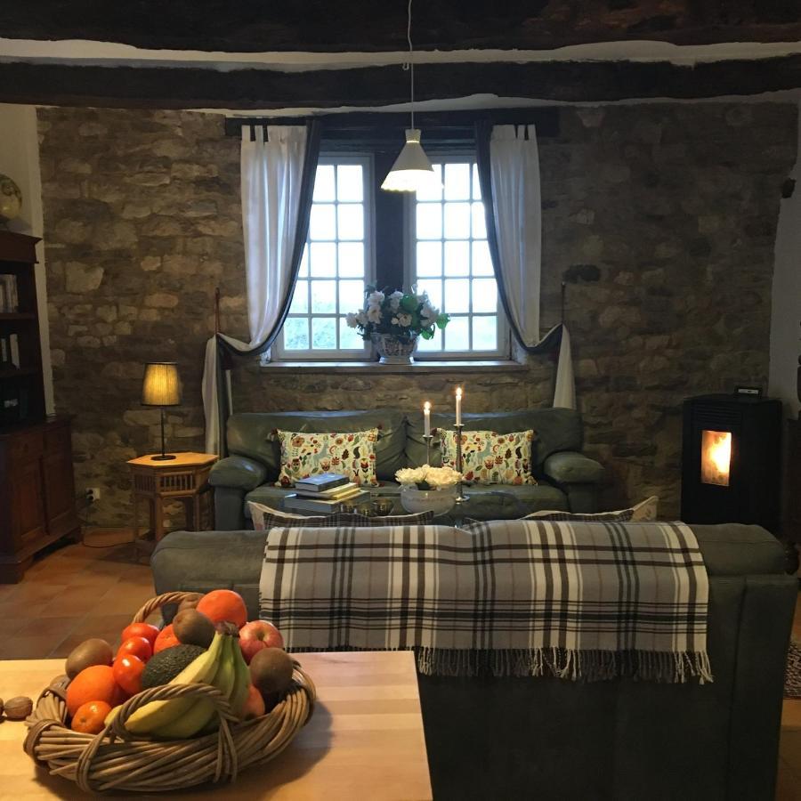 Les Gites Perard Caylus 외부 사진