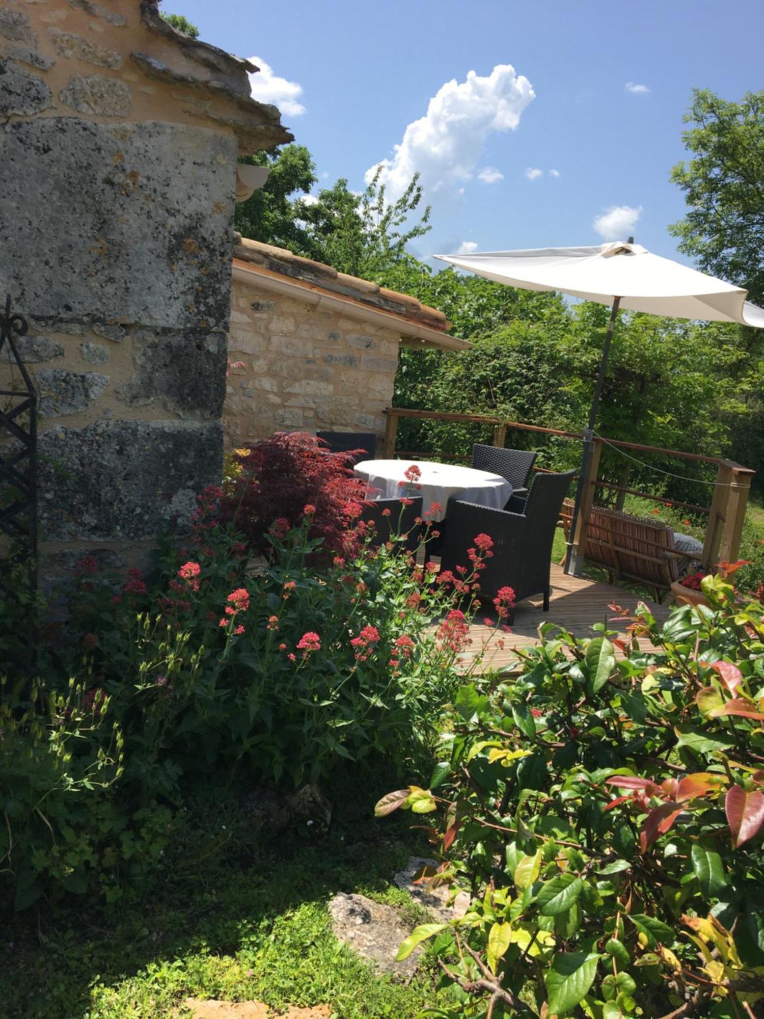 Les Gites Perard Caylus 외부 사진